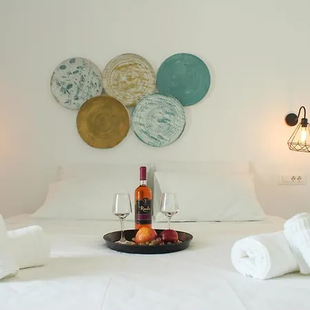 Sea & Sun Apart Otel Haraki